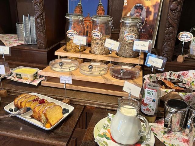 Worners Schloss Weingut & Wellness-Hotel Prichsenstadt Ngoại thất bức ảnh
