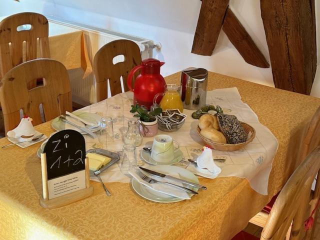 Worners Schloss Weingut & Wellness-Hotel Prichsenstadt Ngoại thất bức ảnh