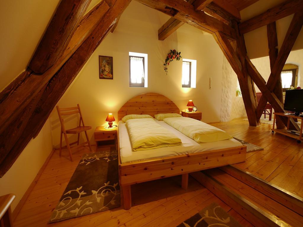 Worners Schloss Weingut & Wellness-Hotel Prichsenstadt Ngoại thất bức ảnh