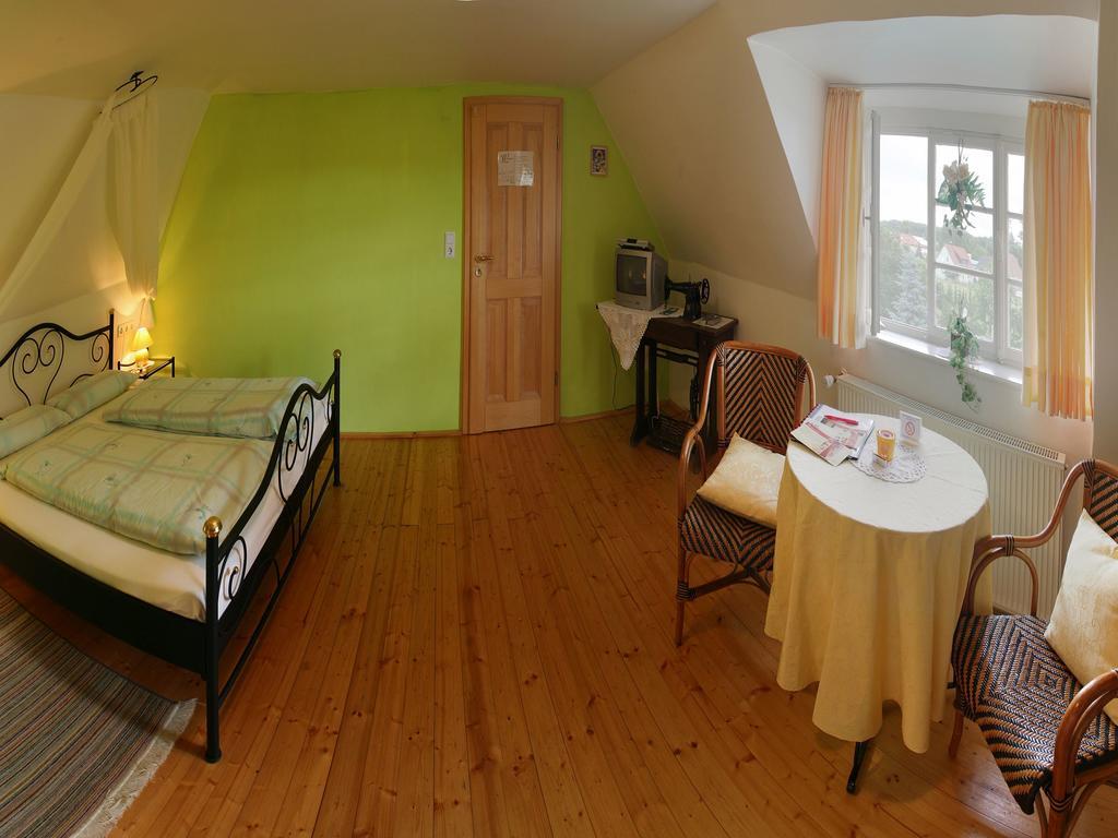Worners Schloss Weingut & Wellness-Hotel Prichsenstadt Ngoại thất bức ảnh