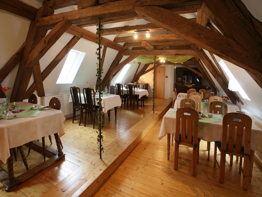 Worners Schloss Weingut & Wellness-Hotel Prichsenstadt Ngoại thất bức ảnh
