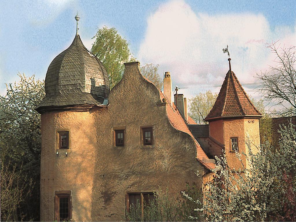 Worners Schloss Weingut & Wellness-Hotel Prichsenstadt Ngoại thất bức ảnh