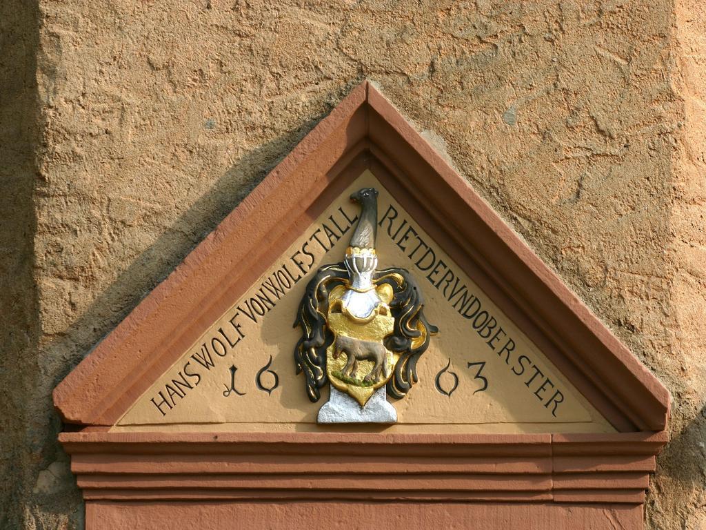 Worners Schloss Weingut & Wellness-Hotel Prichsenstadt Ngoại thất bức ảnh