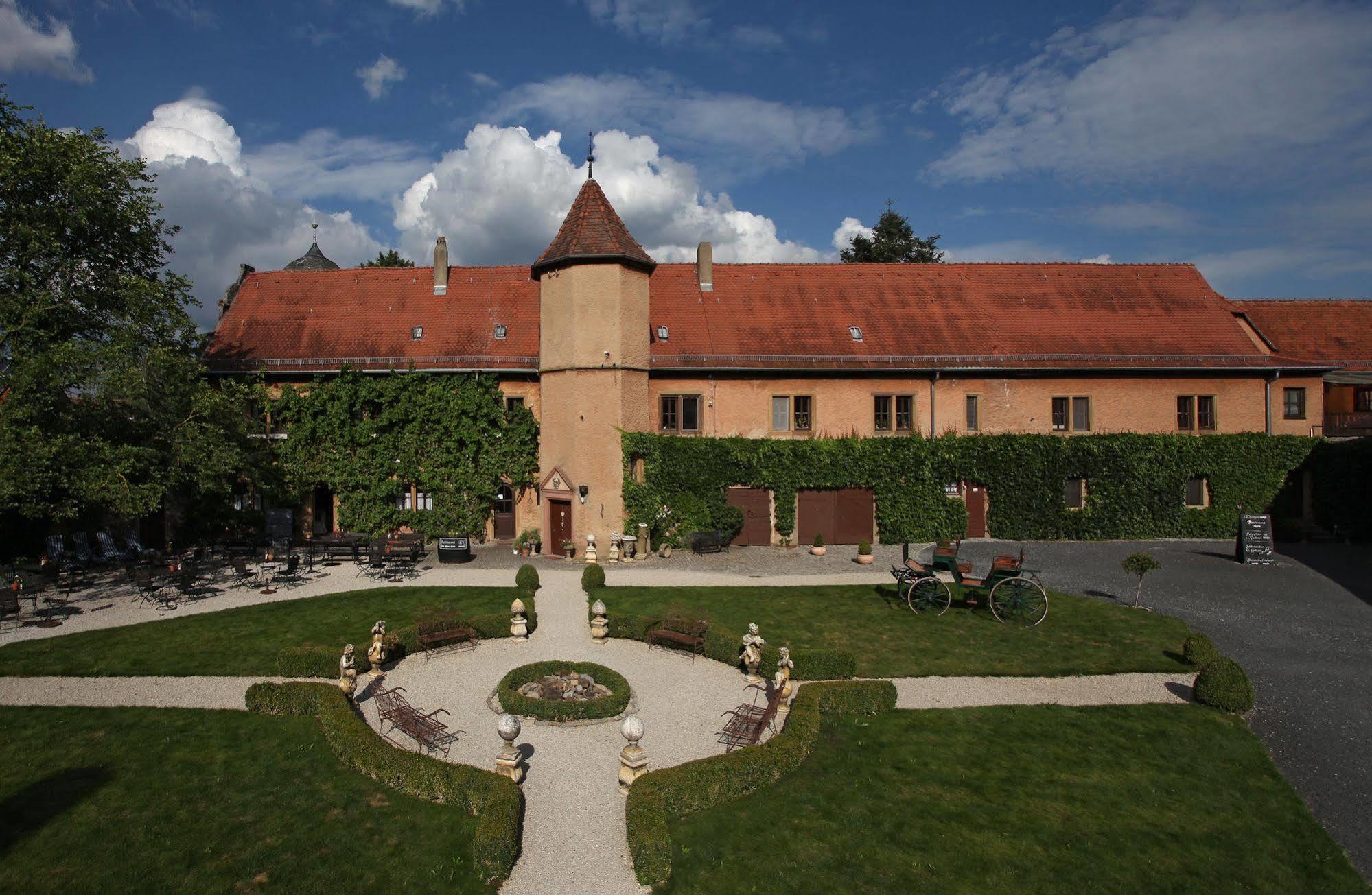 Worners Schloss Weingut & Wellness-Hotel Prichsenstadt Ngoại thất bức ảnh