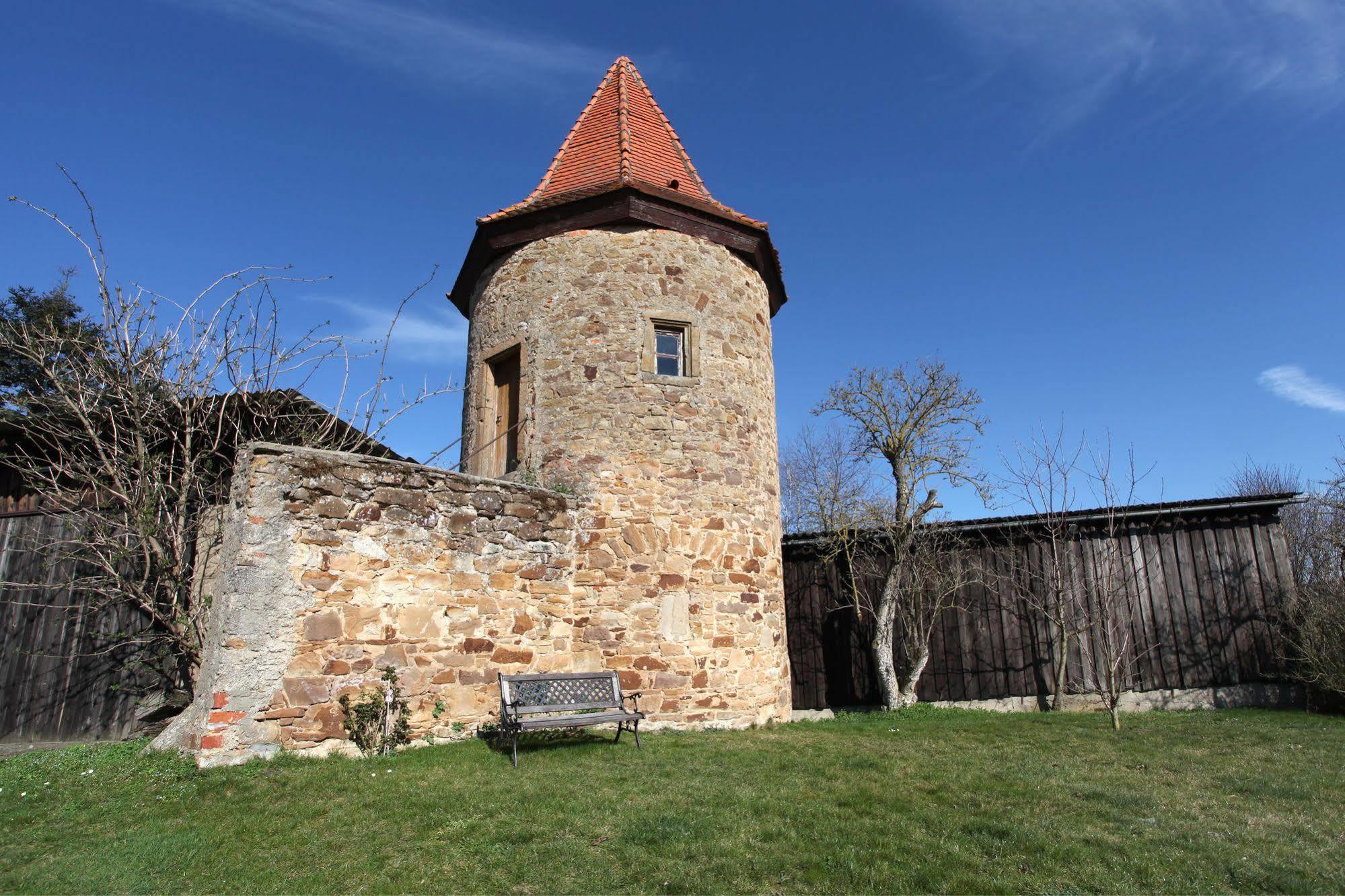 Worners Schloss Weingut & Wellness-Hotel Prichsenstadt Ngoại thất bức ảnh